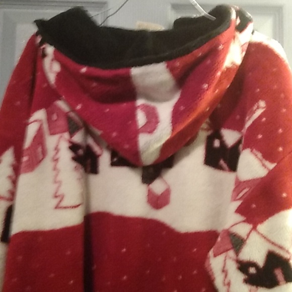 Winter Coat - Picture 6 of 16